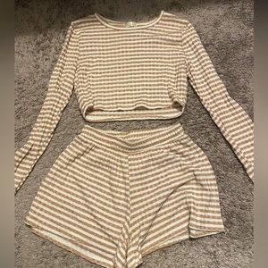 Altar’d state Matching lounge set size M